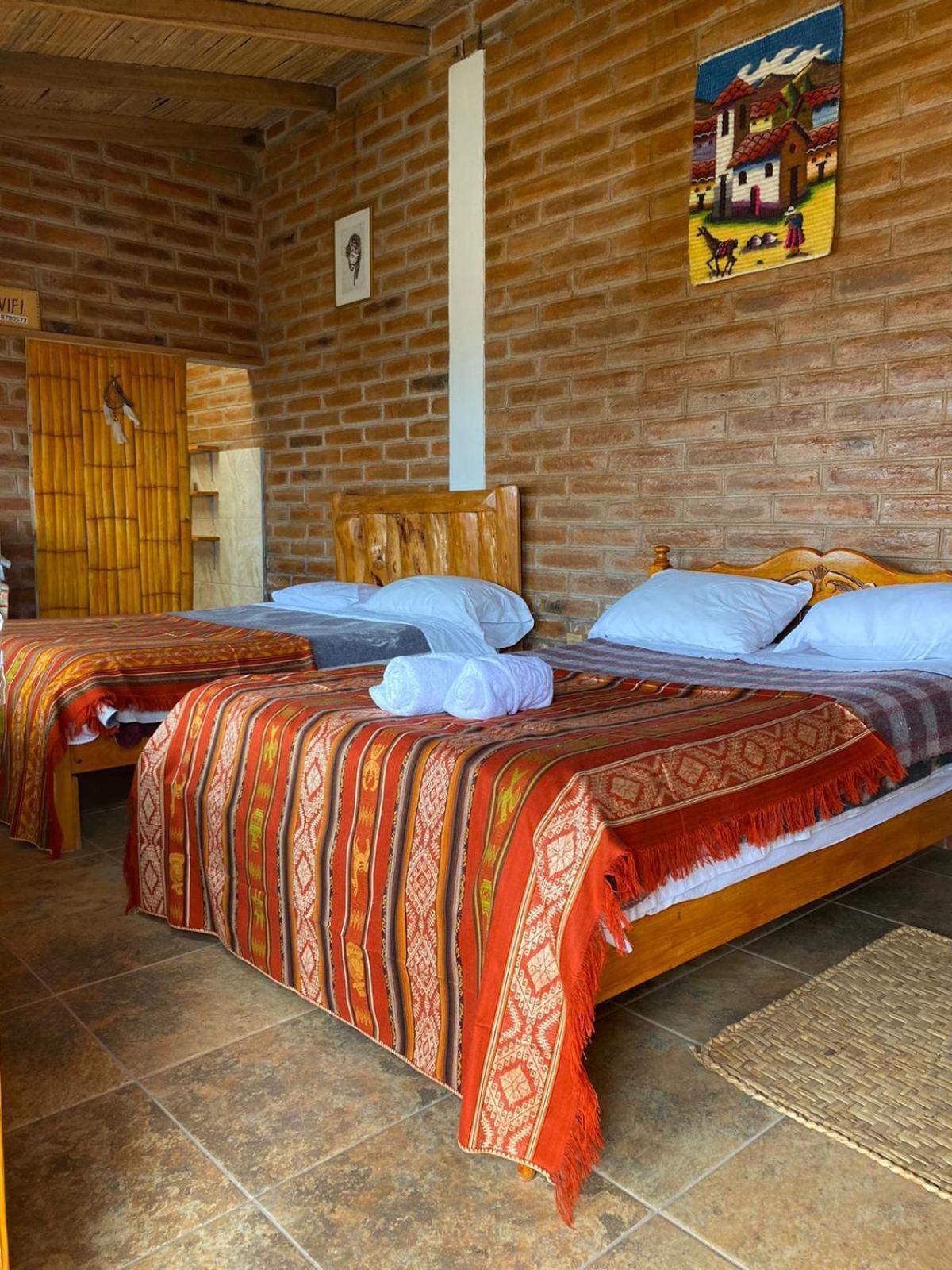 Loma Wasi Alojamiento Rural Indigena En Cotacachi Guest House Ngoại thất bức ảnh
